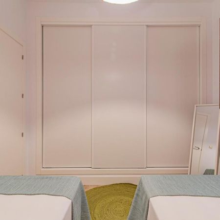Qh Plaza De La Trinidad Apartman Granada Kültér fotó