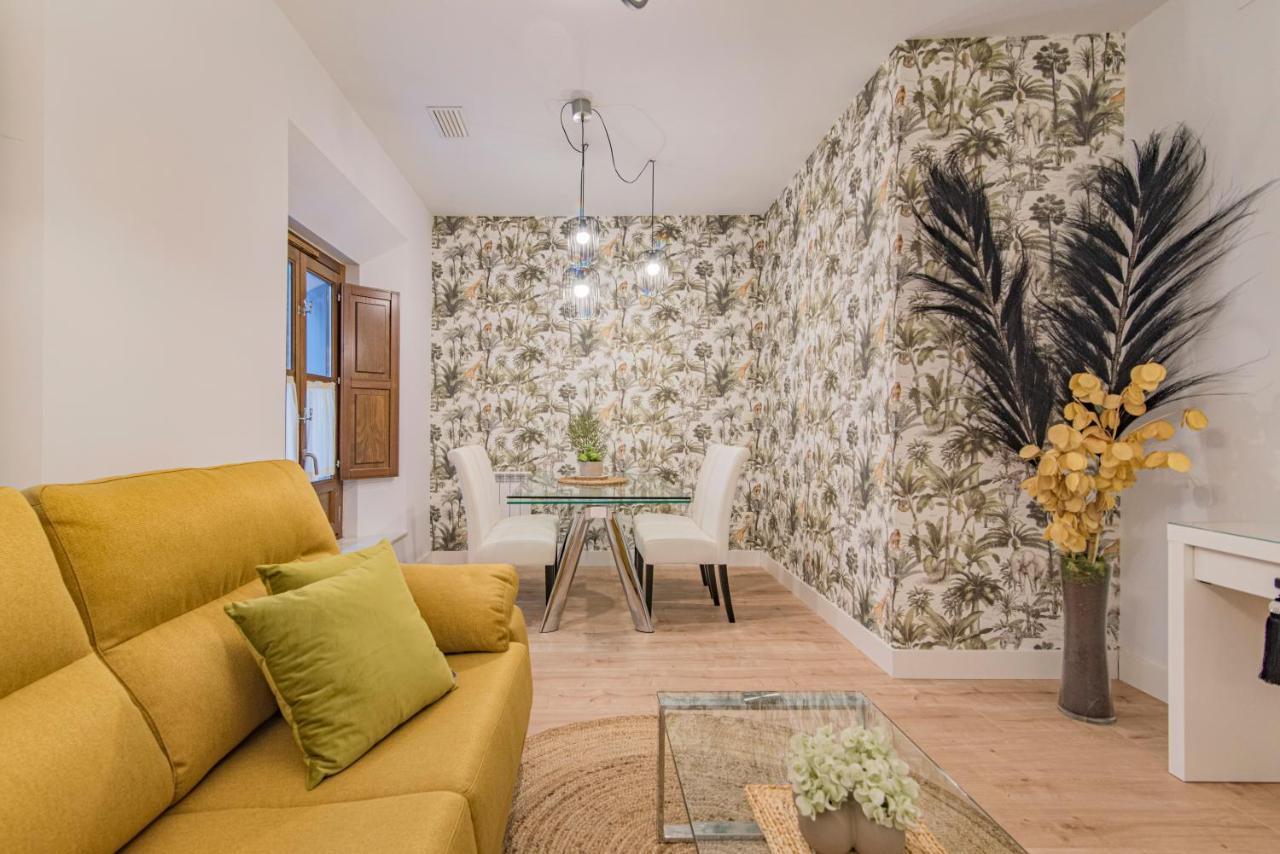 Qh Plaza De La Trinidad Apartman Granada Kültér fotó