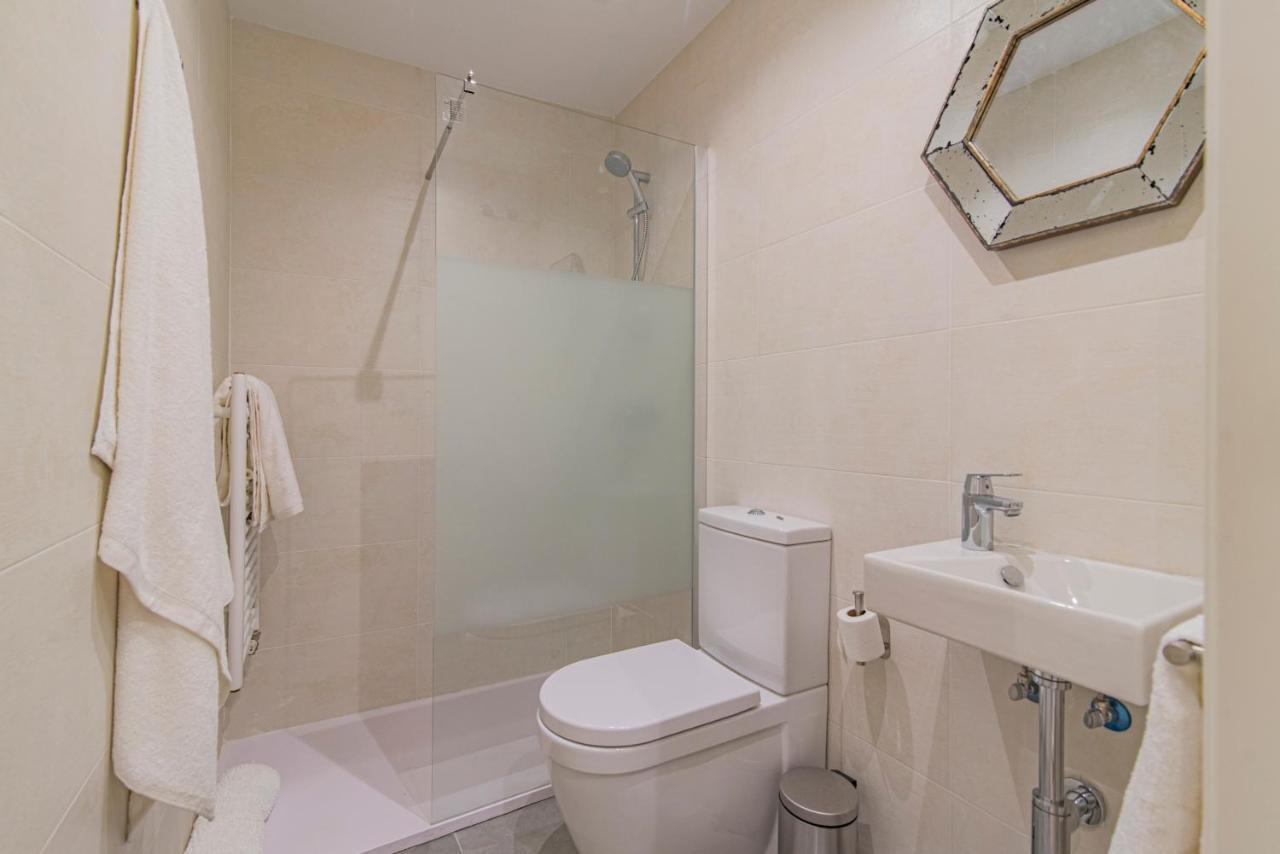 Qh Plaza De La Trinidad Apartman Granada Kültér fotó