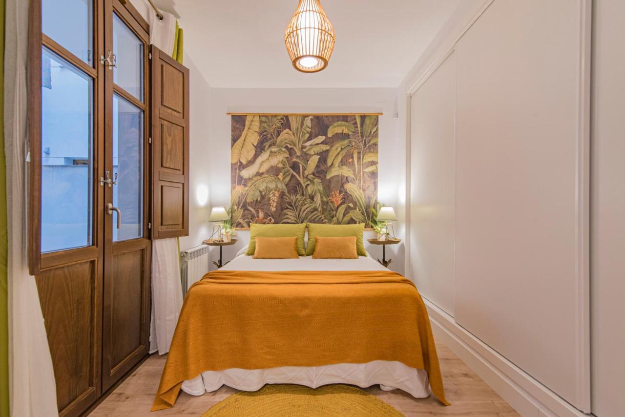 Qh Plaza De La Trinidad Apartman Granada Kültér fotó