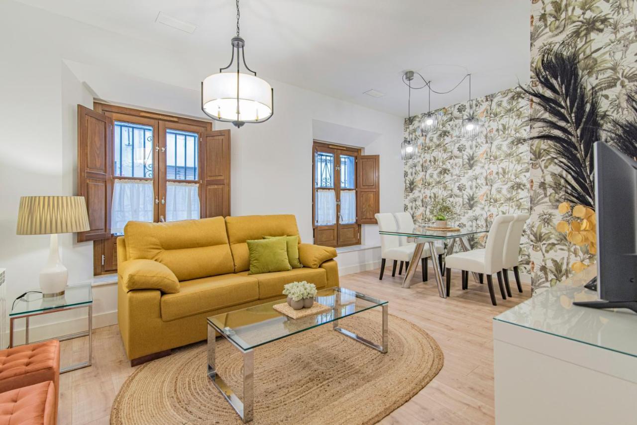 Qh Plaza De La Trinidad Apartman Granada Kültér fotó